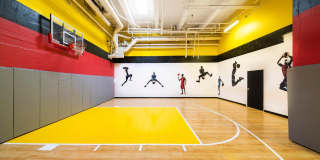 301 N CHARLES Street Gallery 31