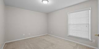 *MOVE IN READY* 3 Bed, 2 Bath Condo, Close to Uptown!!! Gallery 12