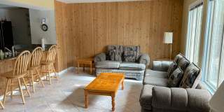 Long-Term Lake Forest Glenn Condo Gallery 1