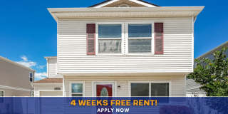 4 WEEKS FREE RENT & FREE 55" TV IF MOVED IN BY 9/15! Beautiful 3bd/2ba Home in Green Valley Ranch! Gallery 1