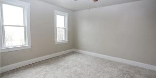 305 Chestnut St Gallery 18