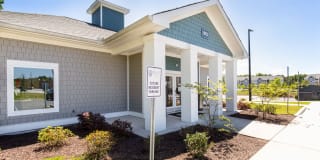 Liberty Club Gallery 5