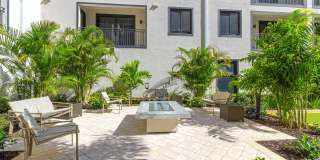 Bimini Square Gallery 2