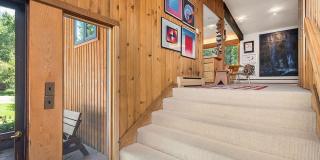 309 W North Street unit: B Gallery 7