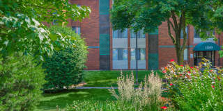 Sagamore Hills Gallery 15