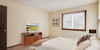 2017 Pillsbury Ave Gallery 3