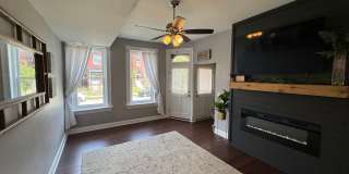 Gorgeous Fox Park Townhome Gallery 10
