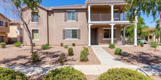 1732 E ELGIN Street Gallery 1