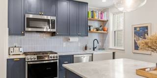32 Roseclair St unit: 2 Gallery 2