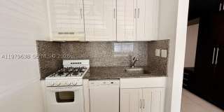 2445 Lake Pancoast Dr Gallery 16
