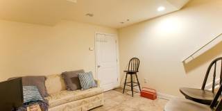 1837 N WILLINGTON Street Gallery 4