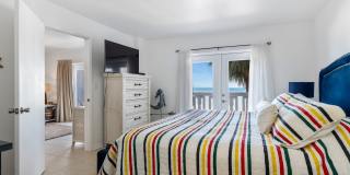 Fully Furnished Beach Escape – Gulf Views & Coastal Vibes 2 Beds | 2 Bath Gallery 25