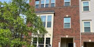 7075 DARBEY KNOLL Drive unit: 8G Gallery 1