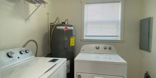 ✨ Fully Remodeled 1 Bed / 1 Bath Home Near Franklin Park ✨ Gallery 16