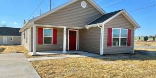 2602 S Moffet Avenue Gallery 1