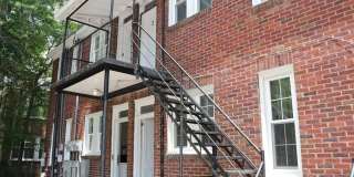 303 King Street Gallery 7