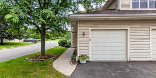 Spacious 3-Bedroom, 2-Bath Upper Condo with Pool Access & 3 Parking Spaces Gallery 1