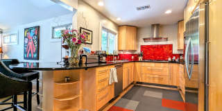 Remodeled Home Next To Zilker Park - 3 BR / 2 BA Remodeled Home Next To Zilker Park - 3 BR / 2 BA Gallery 5