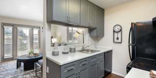 Eight20 Apartments Gallery 3