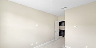 Bright 3BD/2.5BA Townhouse in Vista with Community Pool, In-Unit Laundry & 2-Car Garage Gallery 13