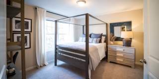 Kinstone Columns Drive Gallery 1