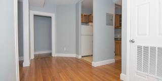 Charming 4 Bedroom-No Broker Fee Gallery 4