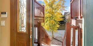 Beautiful townhome, ski shuttle, views, utilities included, pets negotiable, winter lease! Take a look quick! Beautiful townhome, ski shuttle, views, utilities included, pets negotiable, winter lease! Take a look quick! Gallery 49