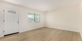 220 E MCKINLEY Street Gallery 12