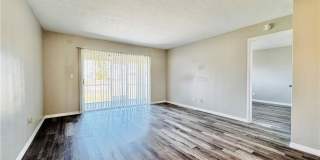 706 SE 13th Court unit: C Gallery 4