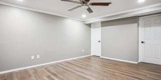 4841 Stoneybrook Blvd Gallery 16