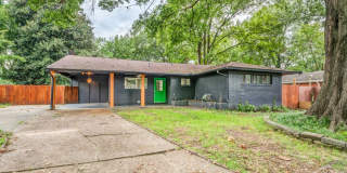 Cozy Freshly Updated 4BR/2BA on Green Acres- Available Now!!! Cozy Freshly Updated 4BR/2BA on Green Acres- Available Now!!! Gallery 1