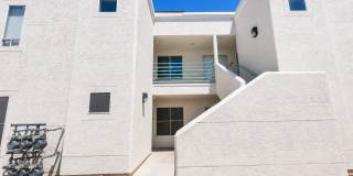 2nd floor condo in west valley Gallery 1