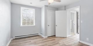 561 Singer Drive - B Gallery 15