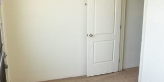2 BR/ 1 Bath Low- rise Apartment Gallery 18