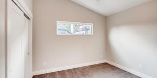 Modern 2 Bed/1 Bath in the Heart of Tennyson! AVAILABLE 5/1! Gallery 7