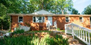 5 Bedroom Home in Lynchburg Gallery 1
