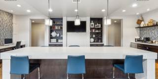 Vintage at 18th Street Gallery 8