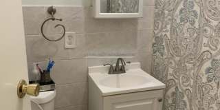 6 Webley St. Gallery 6