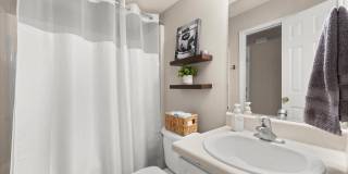 119 Grove Landing Court Gallery 6