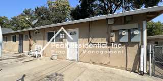 Carmichael 2bd/1ba Duplex near Manzanita & Auburn Blvd Gallery 1