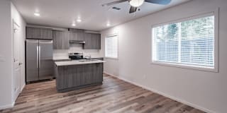 Roosevelt Commons Gallery 1