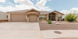 Modern 5 Bedroom Home with Solar Panels - MOVE IN SPECIAL: FIRST MONTH FREE! Gallery 1