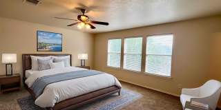 Large 3/2.5 ~ Conveniently located to JBSA Lackland and JBSA Kelly Field Annex ~ Move in Ready! Gallery 16