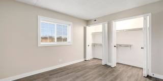 Modern, Tranquil, High-End Apartment in Downtown Downers Grove Gallery 13