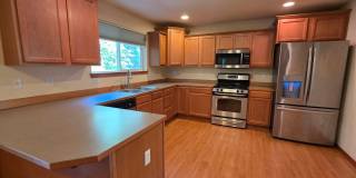 Beautiful 4 Bedroom, 2 bath, Port Orchard Home Gallery 21