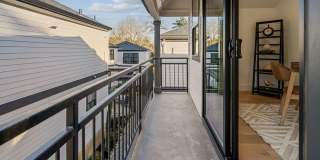 Modern Living in the Heart of Lake Oswego!! Stunning New 3BR 2.5BA Modern Living in the Heart of Lake Oswego!! Stunning New 3BR 2.5BA Gallery 23