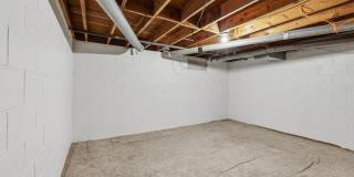 1759 Lonsdale Road Gallery 15
