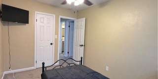 2638 King Court Gallery 27