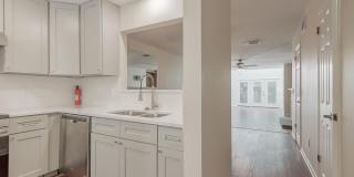 3216 OAK Street Gallery 9