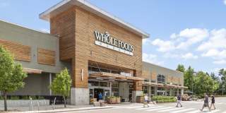 Camden Lakeway Gallery 50